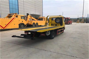 新罗非事故拖车