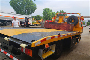 新罗附近拖车电话号码服务